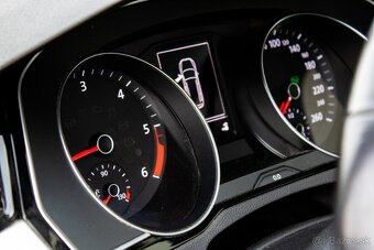 Volkswagen Passat Variant 2.0 TDI BMT Comfortline DSG - 8