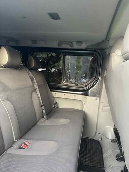 Opel Vivaro - 8