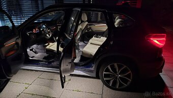Bmw X1 2.5d f48 X-drive Top výbava - 8