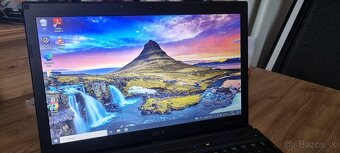 15,6" Acer TravelMate 8571 SSD - 8