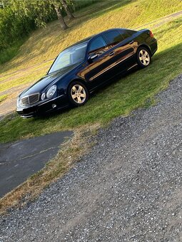 Mercedes benz e220 avantgarde - 8