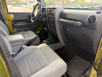 Jeep Wrangler Sahara 2.8CRD 4x4 - 8