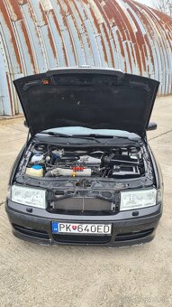 Škoda Octavia 1.8t RS combi - 8