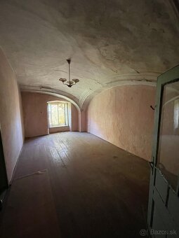 Rodinný dom na pozemku 2073m2 v tichej časti Poprad-Stráže - 8