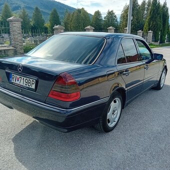 Mercedes-Benz w202 - 8