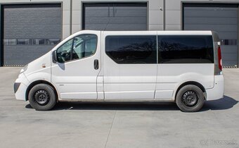 Opel Vivaro 2.0 CDTi 2011 - 8