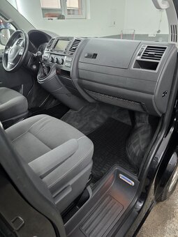 Volkswagen Multivan 2.0 TDI 140k Comfortline 4MOTION - 8