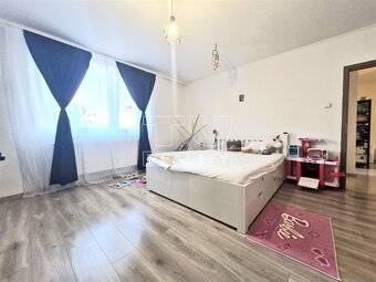 RezervovanéNa predaj štýlový 4 izbový rodinný dom na... - 8