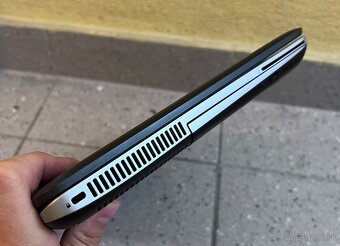 HP ProBook 640 G3 / i5 7300U/ 8GB RAM/ 256GB SSD/ 14" DOTYK - 8