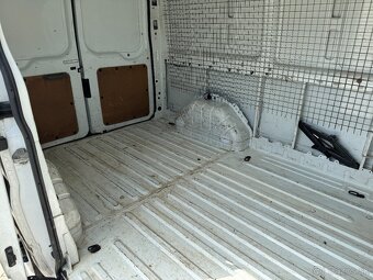 Ford Transit 2.2 TDCi 74 kW - 8