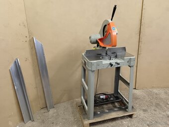 Pila na HLINÍK DREVO PVC, kotoučová pokosová pila - 8