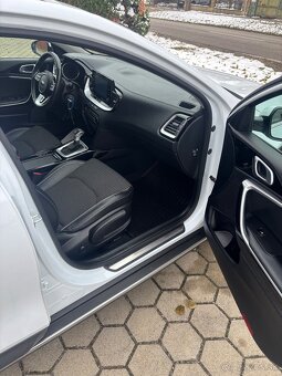 Predám KIA xceed - 8