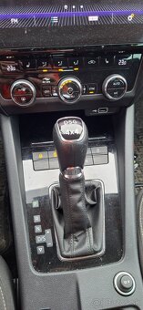 Škoda Octavia Combi 2.0 TDI Scout DSG 4x4 - 8