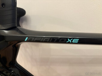 Cestný bicykel Bianchi Infinito XE Ultegra GRX – Endurance - 8
