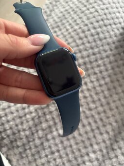 Apple Watch 7 41 mm - 8