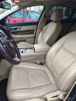 Jaguar XF premium luxury - 8