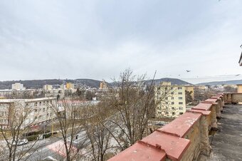 BC TOMÁŠIKOVA 35 - kancelárie - 233 m2, 1499 € s energiami. - 8
