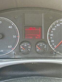 Volkswagen touran - 8