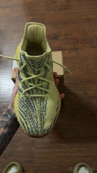 Yeezy 350 V2 Semi Frozen Yellow - 8