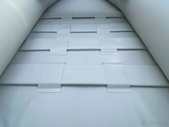 QUICKSILVER 240 TENDY AIR FLOOR - 8