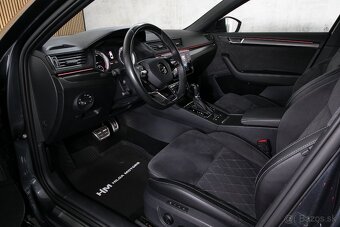 Škoda Superb 2.0TDI 110kW DSG Sportline ACC Matrix Kamera - 8
