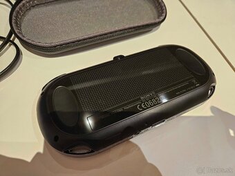 PREDAM PS VITA (PCH-1103)- OLED & 3G & Wi-fi v krasnom stave - 8