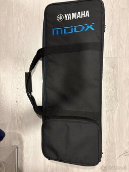 Predám klávesy Yamaha MODX6+ aj s puzdom - 8