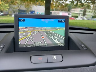 Predám Peugeot 3008 1.6 eHDI, WIP NAV+,Facelift 2014 - 8