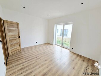 DOLINKY - Moravany nad Váhom 5 izbový bungalov - 8