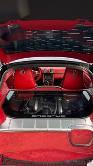 Porsche Cayman 2.9 - 8