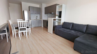FINREA│3 izbový moderný byt s balkónom - Nemocničná - 8