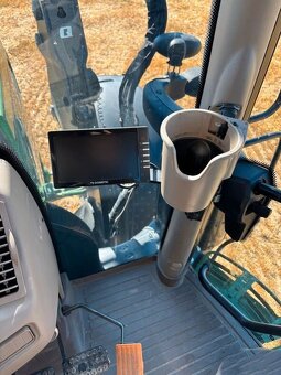 John Deere 6145R - 8