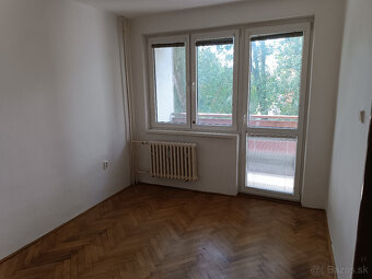 Predám 3 izbový byt v blízkosti centra mesta Šaľa - 8
