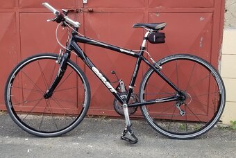 Trekingovy bike Giant - 8
