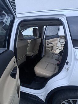Mitsubishi Outlander 2.2 DI-D, r. 2016, 4x4 - 8