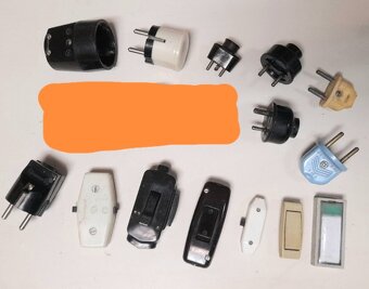 Staré elektro, vypínače, zásuvky - 8