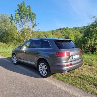 Audi Q7 45 TDI mHEV S line quattro 2019 - 8