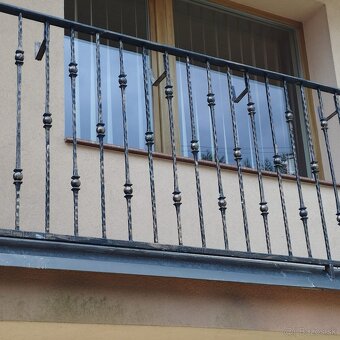 Kovovýroba – prístrešky, zábradlia - 8