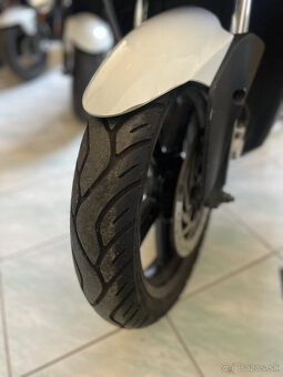 Skúter Kymco Agility City 16+ 125 - 8