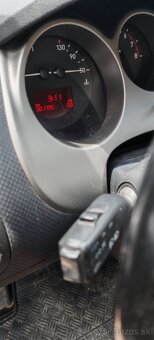 Seat altea 1.6 75kw - 8
