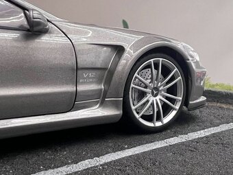 1:18 Mercedes-Benz SL65 AMG V12 Black Series - Mondo Models - 8