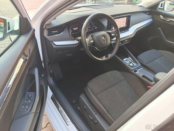 Škoda Octavia 4 iV Combi 1.4TSI 150kW DSG - záruka Autodraft - 8