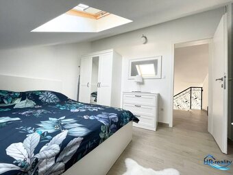 Šolta - nádherný zariadený apartmán s výhľadom na more - 8