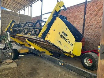 Kombajn New Holland TX 66 - 8