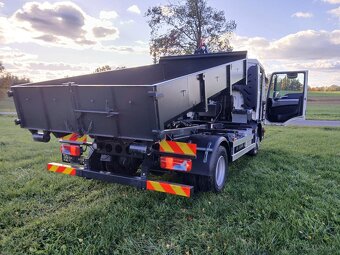 Hákový  nosič kontejnerů - 8