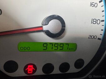 Hyundai I10 1.1 48,5kw - 8