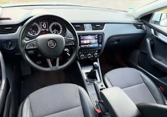 Škoda Octavia Combi 2017 - 8