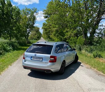 Škoda octavia 3 RS 2.0 Tdi 135kw - 8