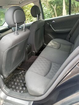 Mercedes-Benz c200 - 8