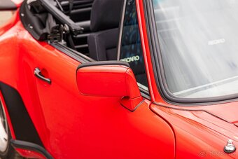 Porsche 911 SC - 8